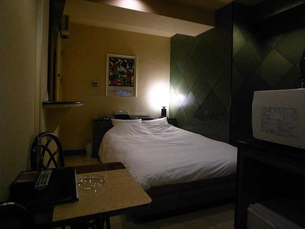 Hotel Rafaie (Adults Only) Tokio Kamer foto